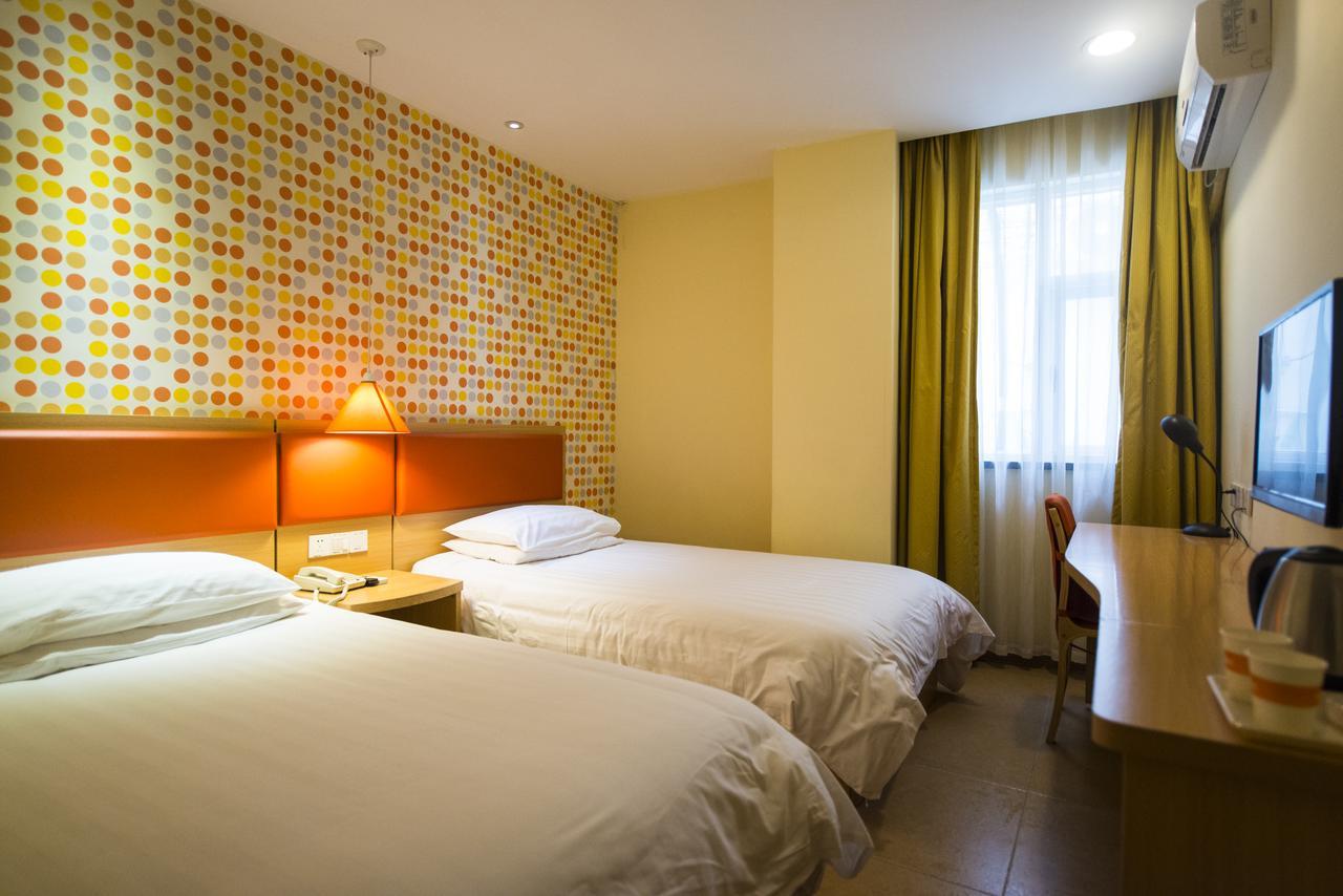 Home Inn Kunming Dongfeng Square Metro Station المظهر الخارجي الصورة